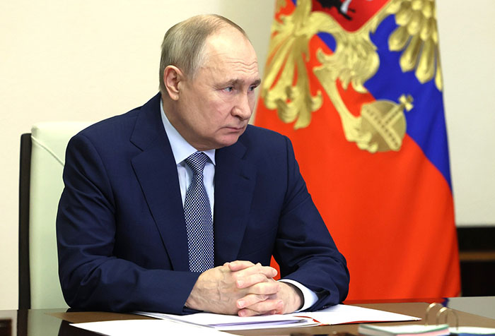 Владимир Путин поручил Правительству подготовить комплексный план по развитию отечественного судостроения